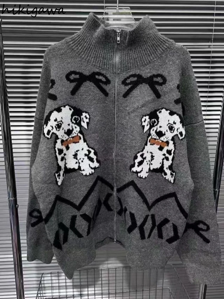 Осень-зима женская одежда вязаный кардиган куртки Pull Femme водолазка на молнии мультфильм Sueter Mujer шикарный повседневный свитер топы
Осень-зима женская одежда вязаный кардиган куртки Pull Femme водолазка на молнии мультфильм Sueter Mujer шикарный повседневный свитер топы