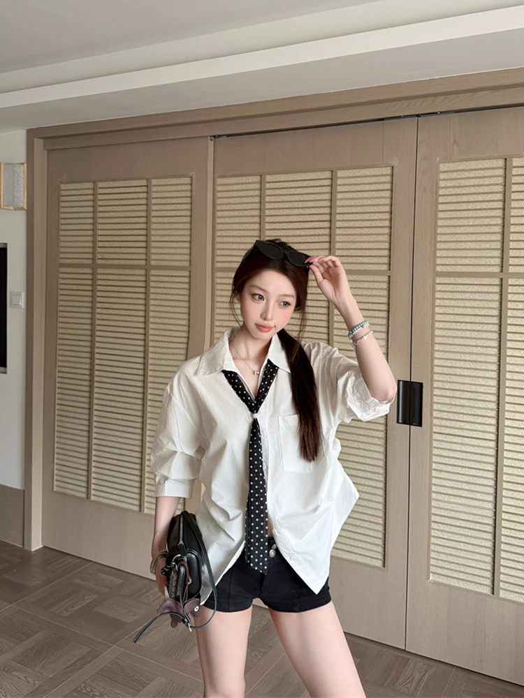 Loose Fit Women's Shirt Summer 2026 Korean Style Floral Print Turn-down Collar Mid-Sleeve Folded Hem Five-Quarter Sleeve Top
Loose Fit Women's Shirt Summer 2026 Korean Style Floral Print Turn-down Collar Mid-Sleeve Folded Hem Five-Quarter Sleeve Top