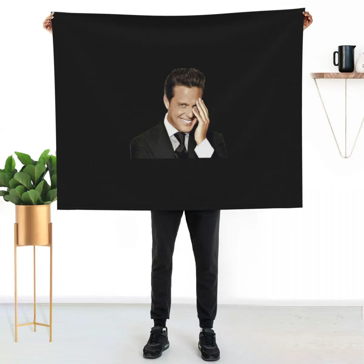 Luis Throw Blanket Soft Cozy Blanket for Pet Kids Adults
Luis Throw Blanket Soft Cozy Blanket for Pet Kids Adults