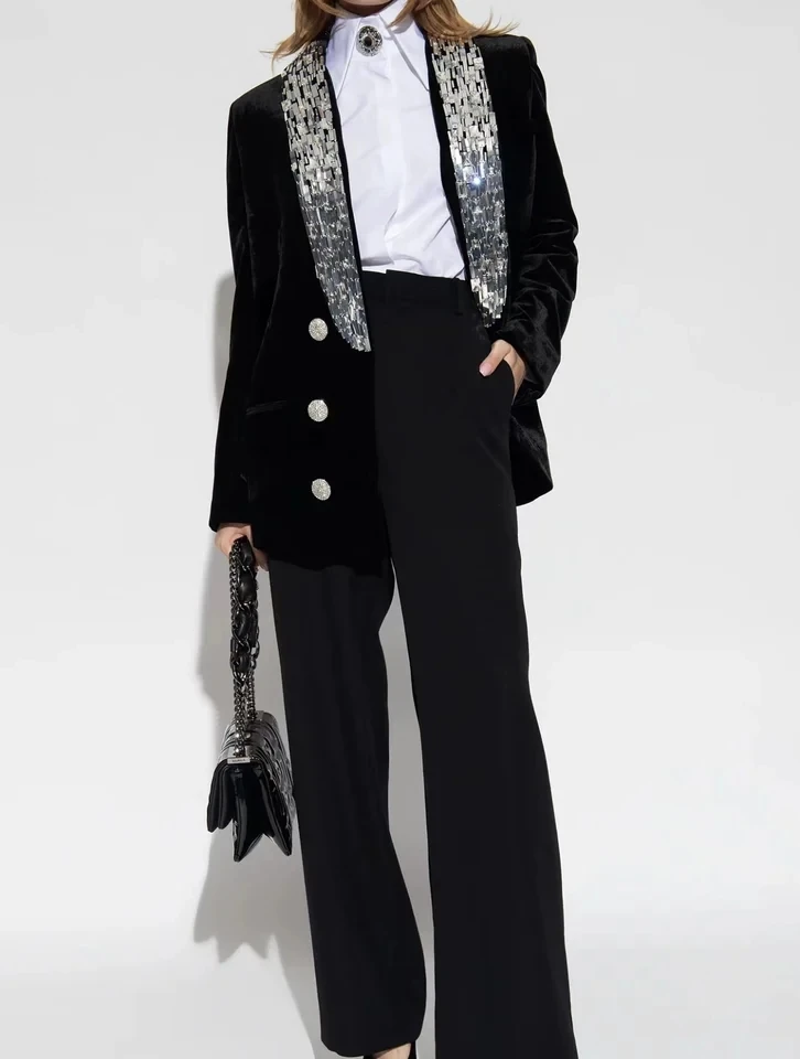 2024 Spring Autumn Luxury Women New Diamonds Doubel Breasted Velvet Blazer Coat for Female
2024 Spring Autumn Luxury Women New Diamonds Doubel Breasted Velvet Blazer Coat for Female