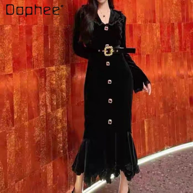 Bodycon Black Velvet Dress for Women 2024 Spring and Autumn New Elegant Ladies V-neck Slimming Waist Fishtail Birthday Dresses
Bodycon Black Velvet Dress for Women 2024 Spring and Autumn New Elegant Ladies V-neck Slimming Waist Fishtail Birthday Dresses