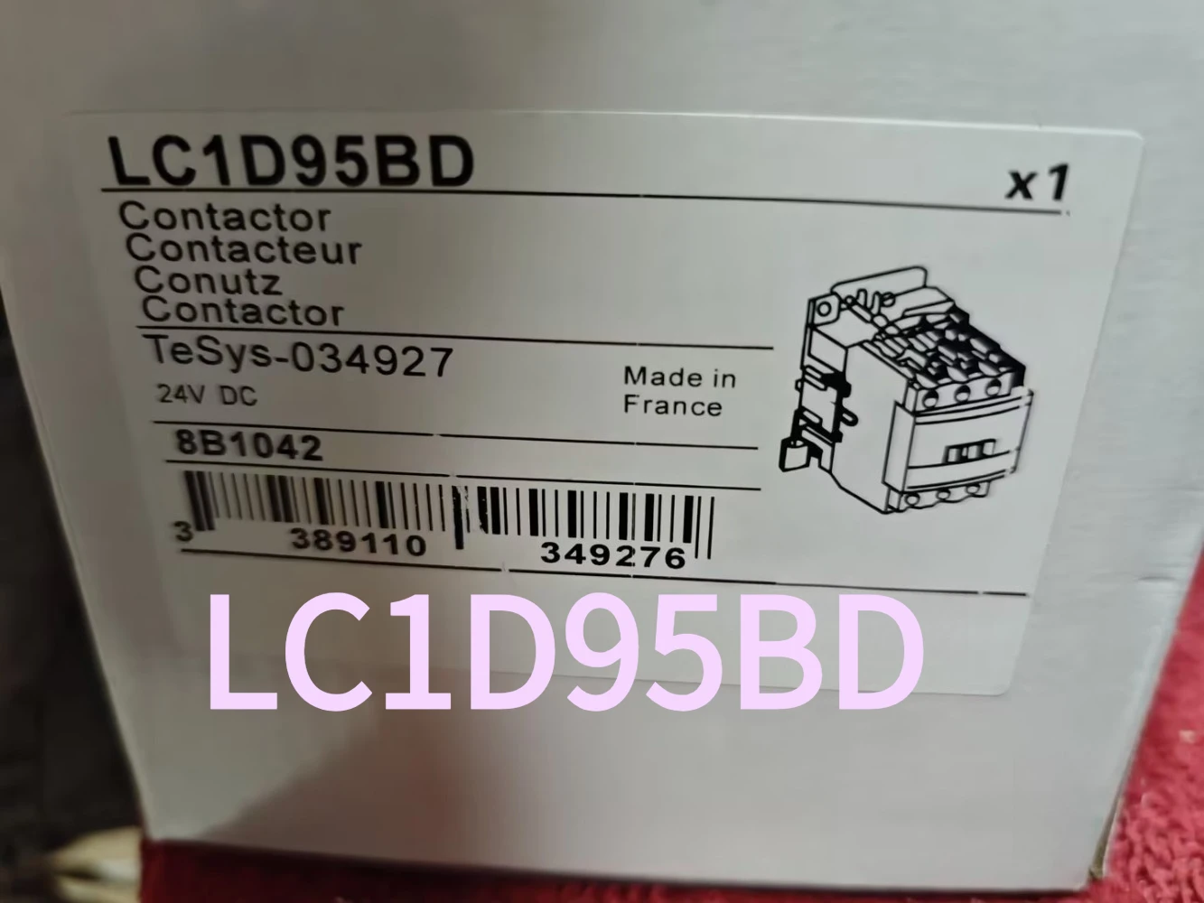 Brand New Original LC1D95BD LC1-D95BD Contator Deca 3P 95A AC-3 24V CC 50/60Hz 1NA+1NF Fast Delivery
Brand New Original LC1D95BD LC1-D95BD Contator Deca 3P 95A AC-3 24V CC 50/60Hz 1NA+1NF Fast Delivery