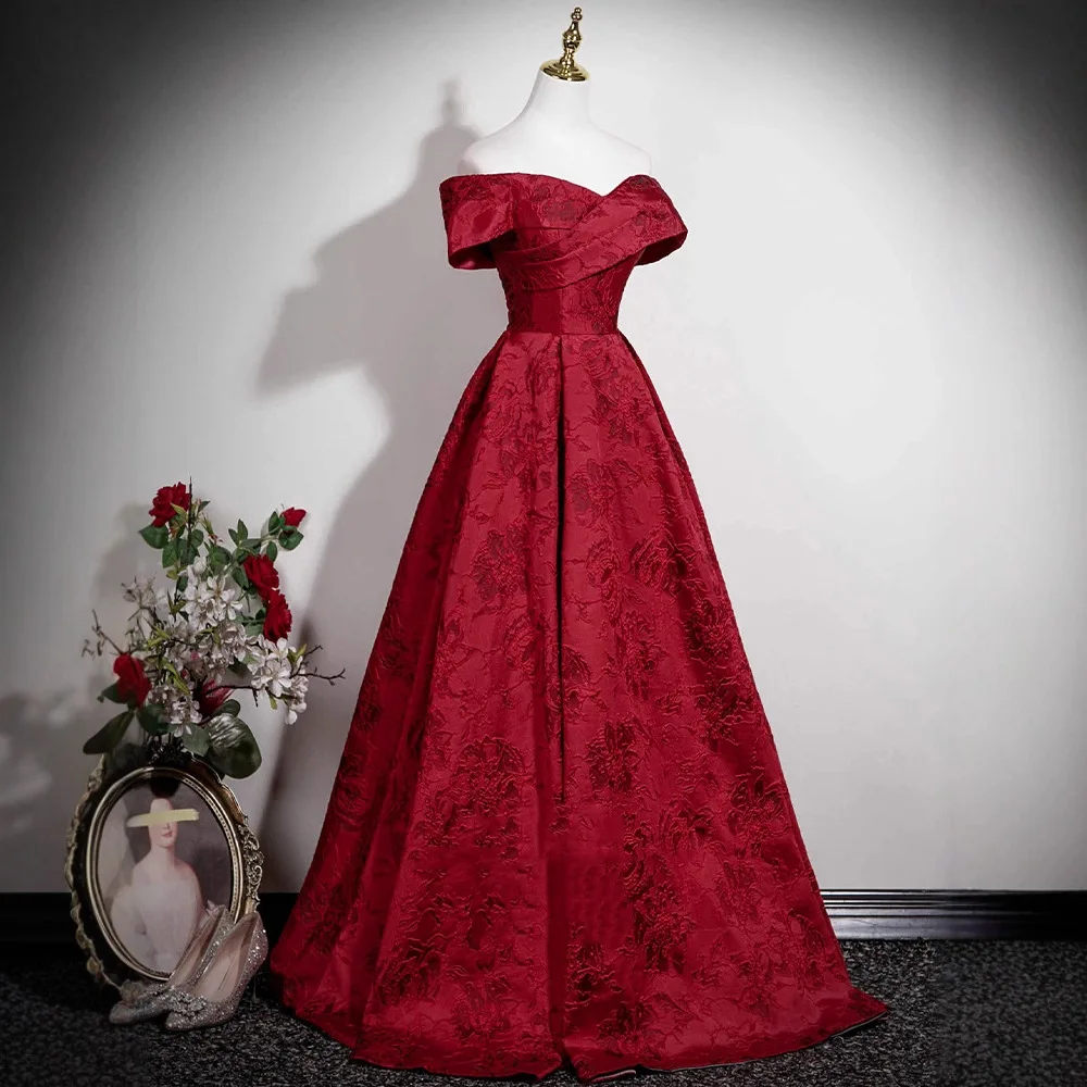 Red One-Shoulder Wedding Dress Women's Elegant Slimming Evening Gown Champagne Service Suit Synthetic Fiber Elastic Waist
Red One-Shoulder Wedding Dress Women's Elegant Slimming Evening Gown Champagne Service Suit Synthetic Fiber Elastic Waist