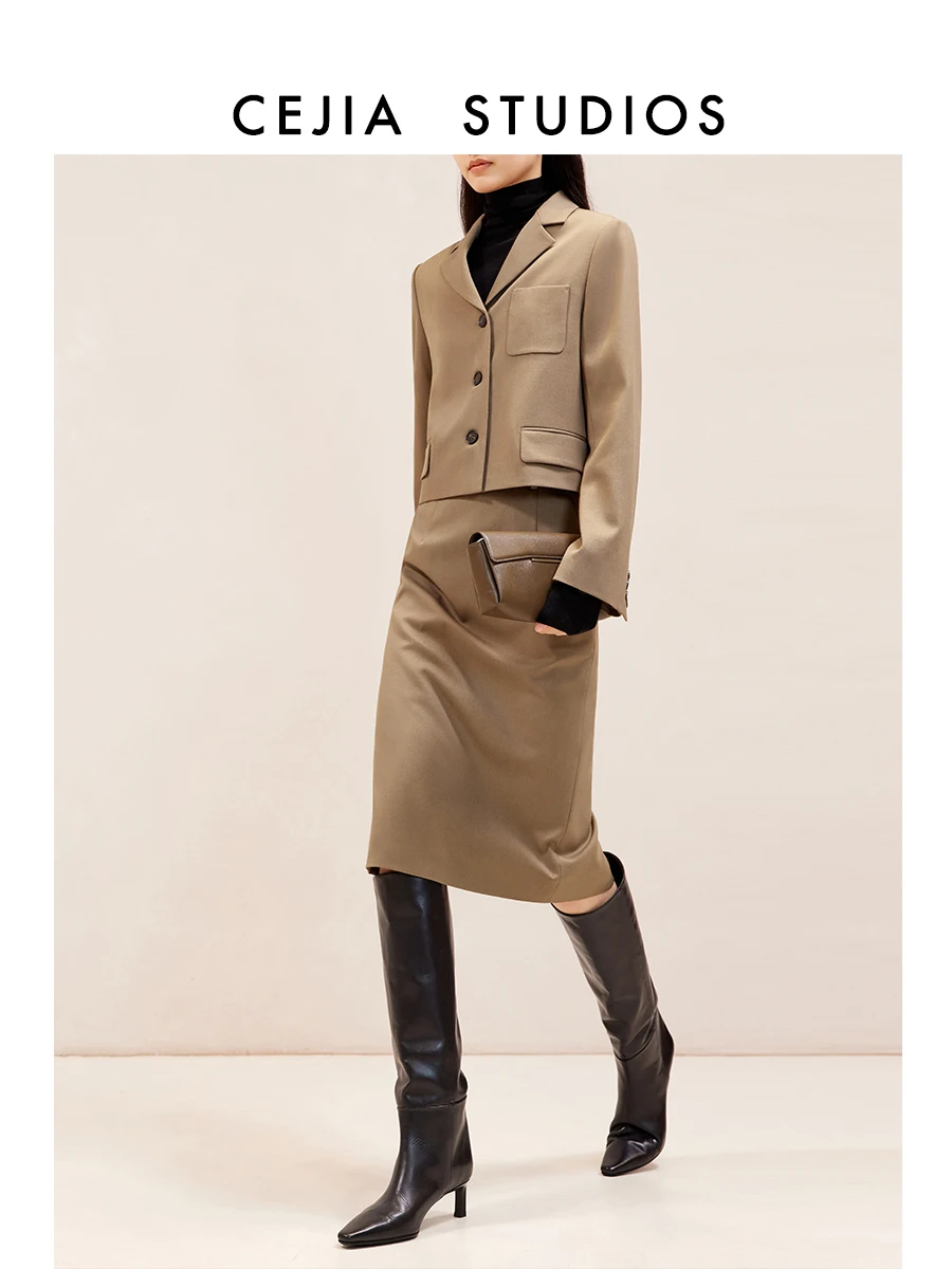 Костюм CEJIA: винтажный шерстяной пиджак и прямая юбка для женщин, комплект для офиса, весна-лето, новинка, на пуговицах и молнии
Костюм CEJIA: винтажный шерстяной пиджак и прямая юбка для женщин, комплект для офиса, весна-лето, новинка, на пуговицах и молнии