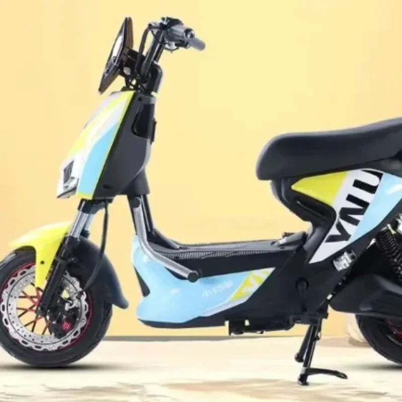 Wholesale Fashion Electric Scooter 800W 48V 20Ah Adult Ebike, Sporty Electric Bicycle City Commuter High Power E-Bike for Adults
Wholesale Fashion Electric Scooter 800W 48V 20Ah Adult Ebike, Sporty Electric Bicycle City Commuter High Power E-Bike for Adults