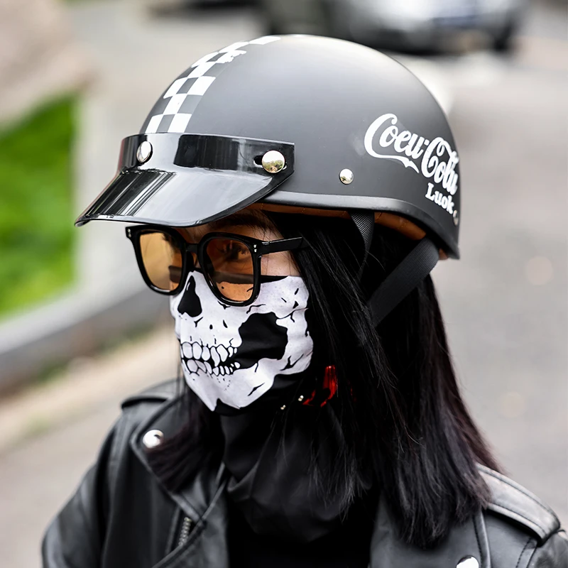 Retro Motorcycle Cruising Pedal Half Helmet Men's and Women's Motorcycle Helmet Four Seasons Scoop Helmet Electric Car Safety He
Retro Motorcycle Cruising Pedal Half Helmet Men's and Women's Motorcycle Helmet Four Seasons Scoop Helmet Electric Car Safety He