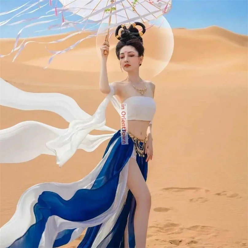 Костюм принцессы в западном регионе 202, пустынное путешествие, Лолан, древнее городское танцевальное платье, экзотическое платье Дуньхуан для девочек, летающее небо, фея Ханфу
Костюм принцессы в западном регионе 202, пустынное путешествие, Лолан, древнее городское танцевальное платье, экзотическое платье Дуньхуан для девочек, летающее небо, фея Ханфу