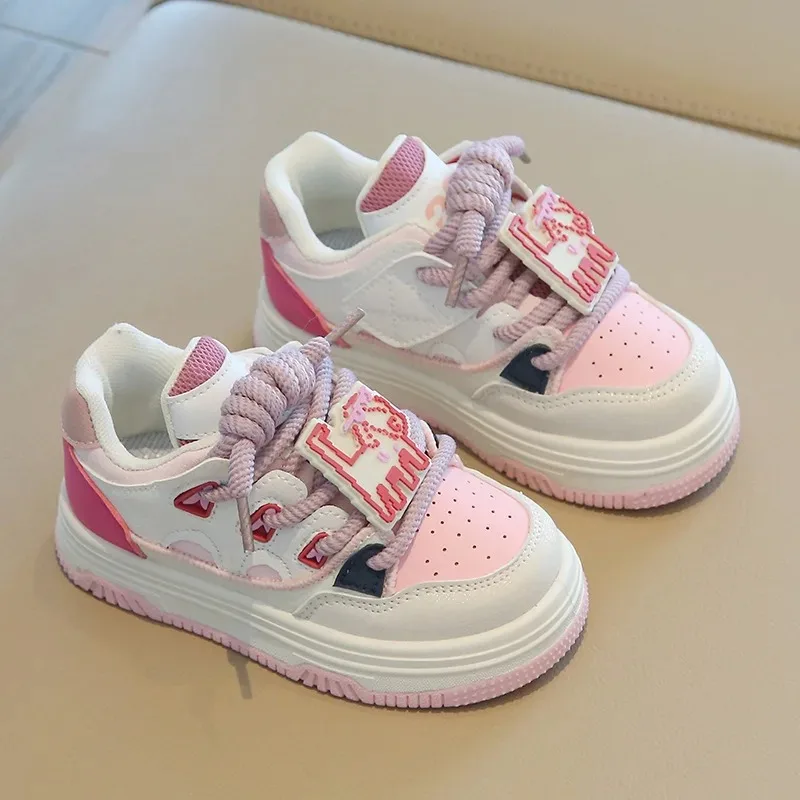 Весенне-осенняя повседневная обувь с мультяшными животными для девочек, детские модные кроссовки, обувь для досок для мальчиков, легкая обувь на мягкой подошве со шнуровкой спереди
Весенне-осенняя повседневная обувь с мультяшными животными для девочек, детские модные кроссовки, обувь для досок для мальчиков, легкая обувь на мягкой подошве со шнуровкой спереди