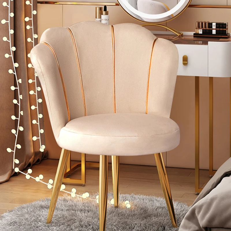 Light Luxury Dressing Chairs Minimalist Latex Cushion Makeup Sofa Household Petal Backrest Stool Rotating Nail Seat New Arrival
Light Luxury Dressing Chairs Minimalist Latex Cushion Makeup Sofa Household Petal Backrest Stool Rotating Nail Seat New Arrival