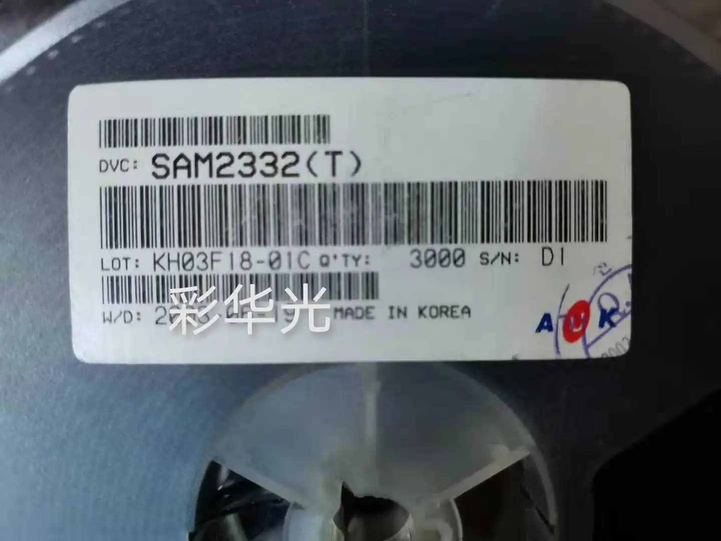 50PCS/SAM2332 (T) SOT-23 Red and Green Dual Chip LED Lamp
50PCS/SAM2332 (T) SOT-23 Red and Green Dual Chip LED Lamp