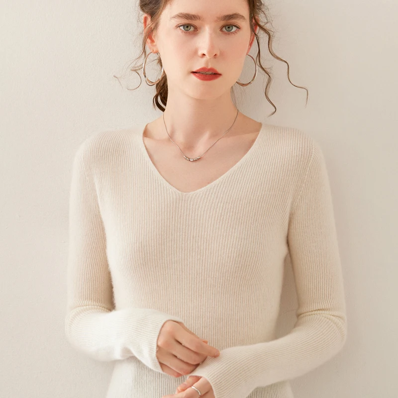 Classic first-line ready to wear women's wool pullover sweater with half V-neck long sleeves and drawstring high-quality sweater
Classic first-line ready to wear women's wool pullover sweater with half V-neck long sleeves and drawstring high-quality sweater