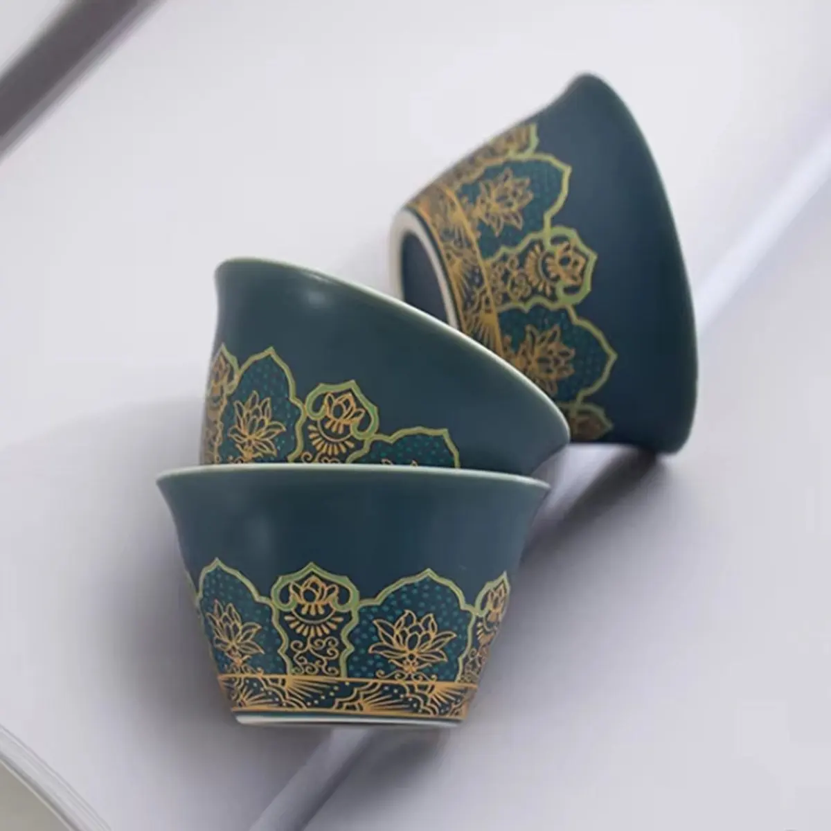 A08I 1Set-Travel Tea Set Portable Tea Set Ceramic Teapot Tea Canister Tea Cup Outdoor Quick Cup Tea Canister Leather Bag
A08I 1Set-Travel Tea Set Portable Tea Set Ceramic Teapot Tea Canister Tea Cup Outdoor Quick Cup Tea Canister Leather Bag
