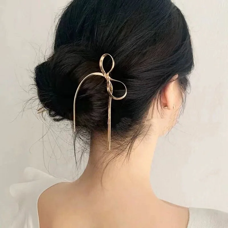 Fashion Metal U Shape Hair Stick For Women Silver Gold Color Elegant Shell Enamel Hairpin Female Hair Jewelry Accessories
Fashion Metal U Shape Hair Stick For Women Silver Gold Color Elegant Shell Enamel Hairpin Female Hair Jewelry Accessories