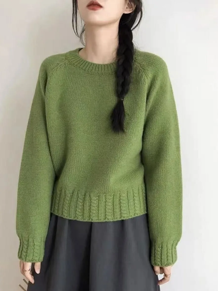 Корейский стильный простой вязаный свитер с длинными рукавами для женщин, весна-осень, новинка, модный топ для многослойных образов
Корейский стильный простой вязаный свитер с длинными рукавами для женщин, весна-осень, новинка, модный топ для многослойных образов