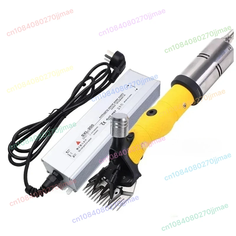 Electric Sheep Clipper 2800R/M 220V Farm Livestock Shearing Grooming Machine Kit Large Wool Scissors Animal Shearing Machine
Electric Sheep Clipper 2800R/M 220V Farm Livestock Shearing Grooming Machine Kit Large Wool Scissors Animal Shearing Machine