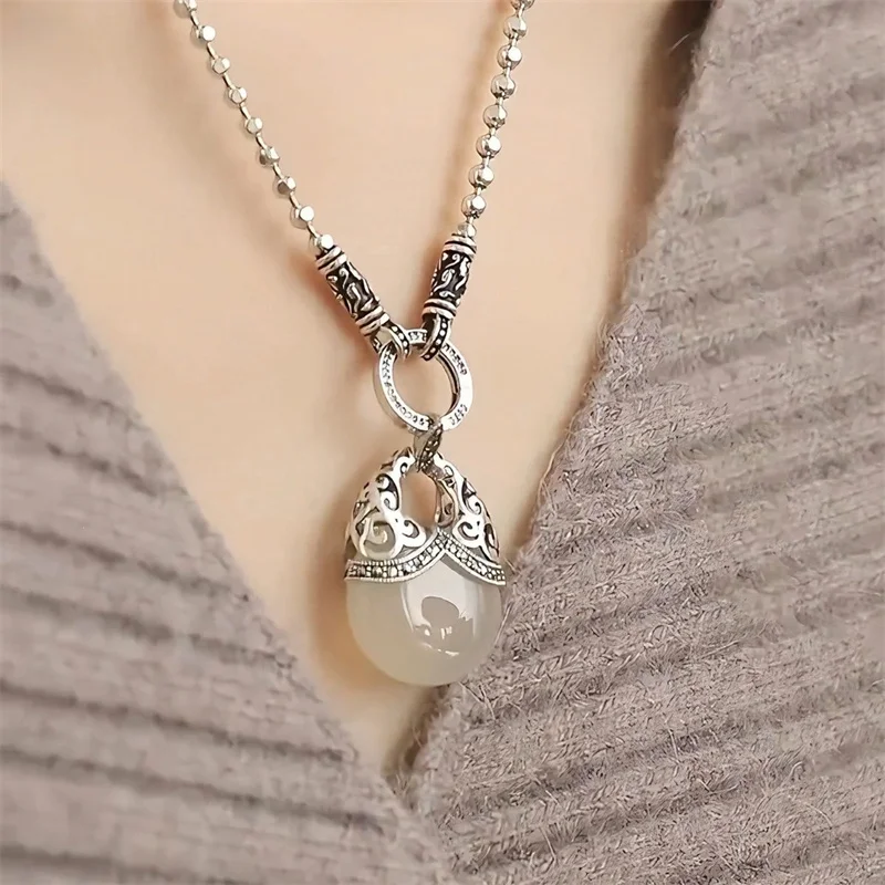 Ethnic Style Lucky Money Bag Pendant For Lady Anniversary Accessories Retro Temperament Jade Necklace Women Jewelry
Ethnic Style Lucky Money Bag Pendant For Lady Anniversary Accessories Retro Temperament Jade Necklace Women Jewelry