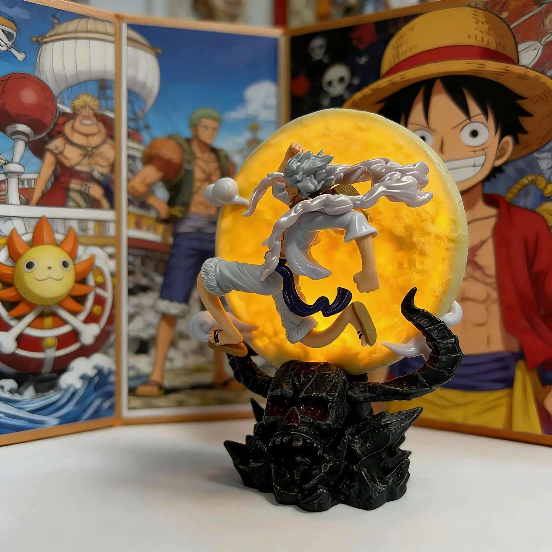 12cm One Piece Anime Figure Moon Fairy Nika Monkey D Luffy Gear 5 With Moon Light Action Figure Statue Model Collection Toys
12cm One Piece Anime Figure Moon Fairy Nika Monkey D Luffy Gear 5 With Moon Light Action Figure Statue Model Collection Toys