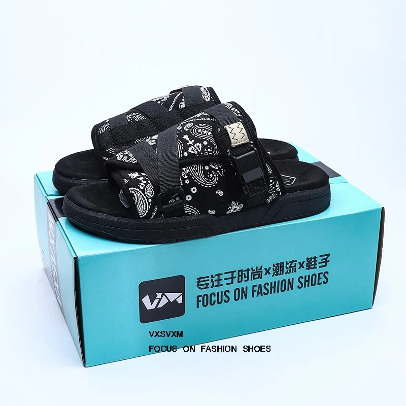 Men's trendy outdoor sports sandals and slippers with anti slip soft and thick soles for daily wear. Couples' one line beach sli
Men's trendy outdoor sports sandals and slippers with anti slip soft and thick soles for daily wear. Couples' one line beach sli