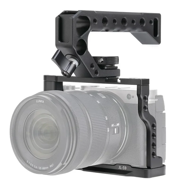 Клетка для камеры Panasonic LUMIX S9, клетка с отверстиями для обнаружения штатива, клетка для съемки, ручка, аксессуары для фотосъемки
Клетка для камеры Panasonic LUMIX S9, клетка с отверстиями для обнаружения штатива, клетка для съемки, ручка, аксессуары для фотосъемки