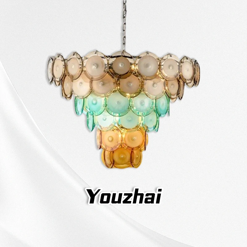 Подвесной светильник из цветного стекла в средневековом стиле, подвесной светильник для гостиной и столовой в минималистском североевропейском и американском стиле.
Подвесной светильник из цветного стекла в средневековом стиле, подвесной светильник для гостиной и столовой в минималистском североевропейском и американском стиле.