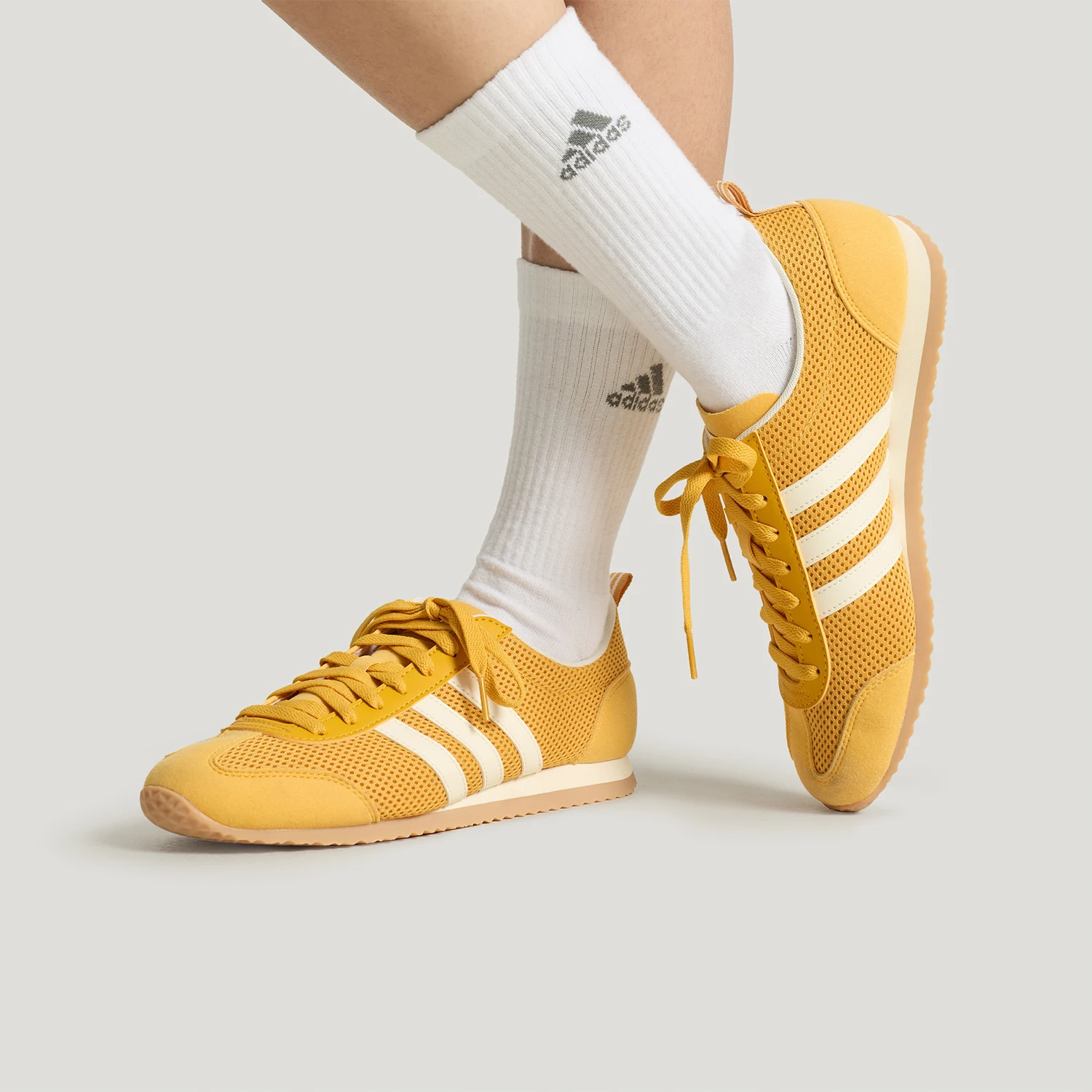 Adidas Authentic VS JOG 2.0 Men's Women's Lace-Up Thin Sole Casual Shoes KH7652
Adidas Authentic VS JOG 2.0 Men's Women's Lace-Up Thin Sole Casual Shoes KH7652