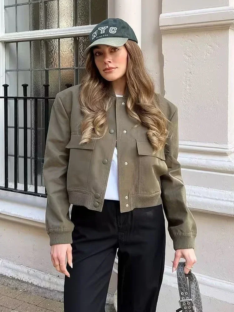 Woman Bomber Jackets for Women 2023 Spring Autumn Female Long Sleeve Coats Ladies Big Pockets Jacket New Outerwear
Woman Bomber Jackets for Women 2023 Spring Autumn Female Long Sleeve Coats Ladies Big Pockets Jacket New Outerwear