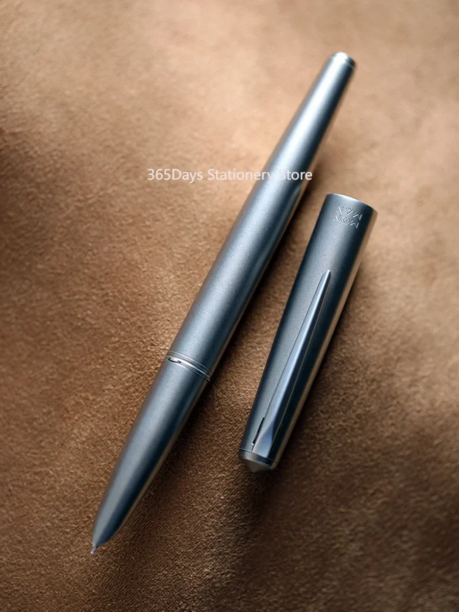 Majohn Ti200 Frosted Matte Titanium Alloy Metal Fountain Pen 14K Gold Nib With Converter Office Business Writing Ink Smooth Pen
Majohn Ti200 Frosted Matte Titanium Alloy Metal Fountain Pen 14K Gold Nib With Converter Office Business Writing Ink Smooth Pen
