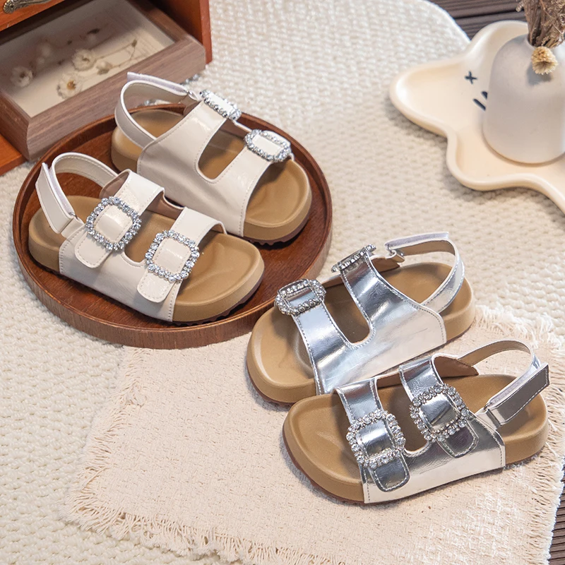 Girls Sandals with Buckle Open Toe Soft Sole Non-slip Kids Summer Beach Shoes Hook Loop Children Casual Sandals Size 26-36
Girls Sandals with Buckle Open Toe Soft Sole Non-slip Kids Summer Beach Shoes Hook Loop Children Casual Sandals Size 26-36
