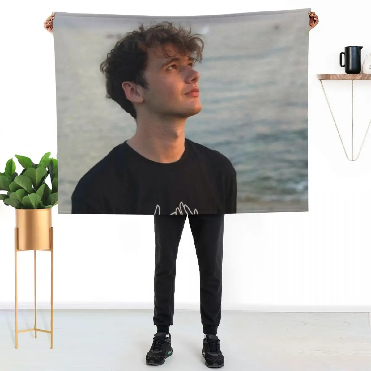 Wilbur Soot Throw Blanket Warm Comfortable Blanket Gift for Parents Friends
Wilbur Soot Throw Blanket Warm Comfortable Blanket Gift for Parents Friends