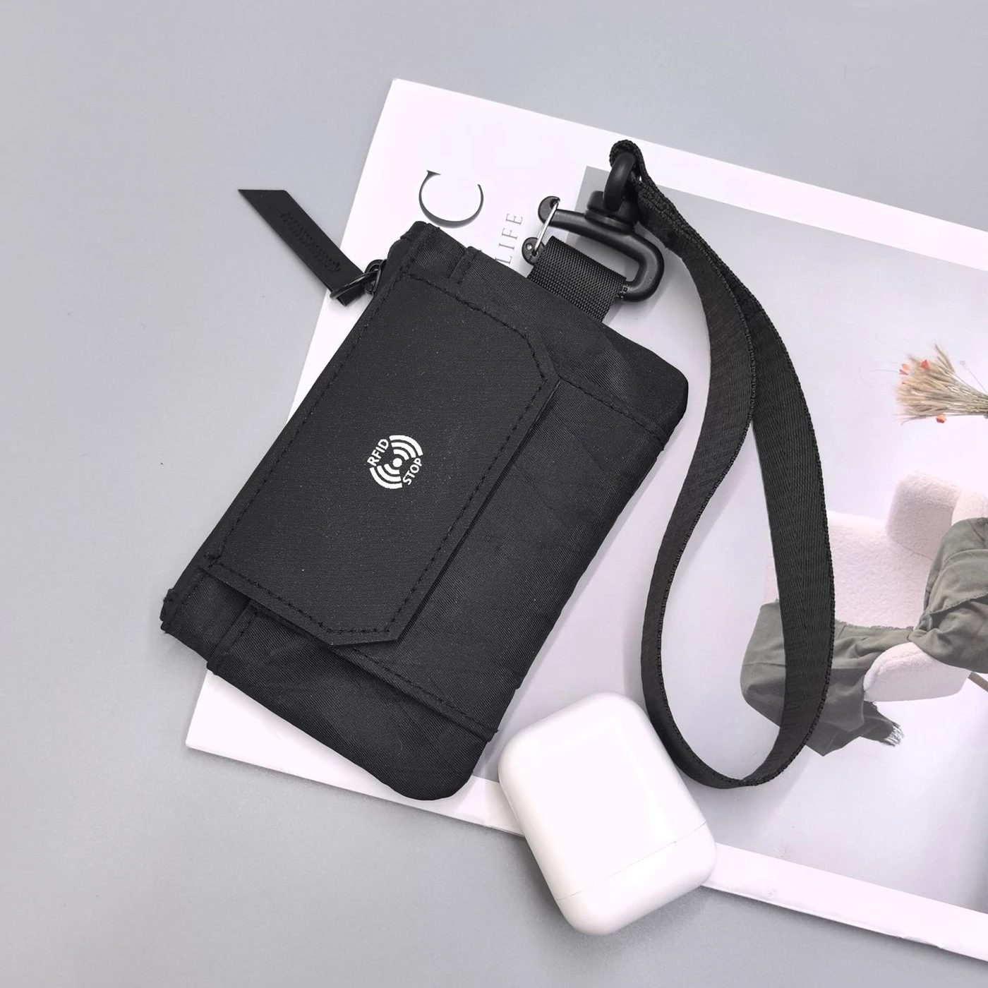 X-pac Wristband Wallet Travel RFID-Blocking Card Holder Zipper Coin Purse Women/Men Clutch Wallet Trend Youth Mini Handbag
X-pac Wristband Wallet Travel RFID-Blocking Card Holder Zipper Coin Purse Women/Men Clutch Wallet Trend Youth Mini Handbag