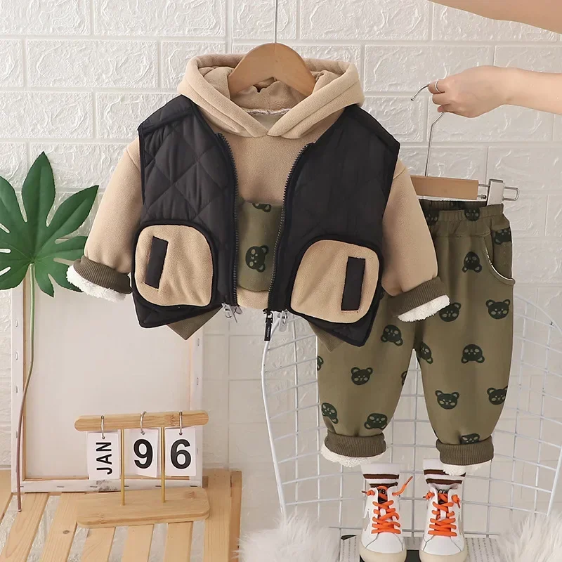 winter new item baby fleece hooded sweatshirt vest three piece set thickened warm cotton set Children's fleece long sleeved set
winter new item baby fleece hooded sweatshirt vest three piece set thickened warm cotton set Children's fleece long sleeved set