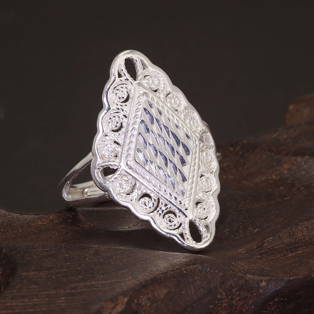 990 Pure Silver Ethnic Style Geometric Ring for Women Simple Original Chinese Style Adjustable Vintage Handmade Fine Jewelry
990 Pure Silver Ethnic Style Geometric Ring for Women Simple Original Chinese Style Adjustable Vintage Handmade Fine Jewelry