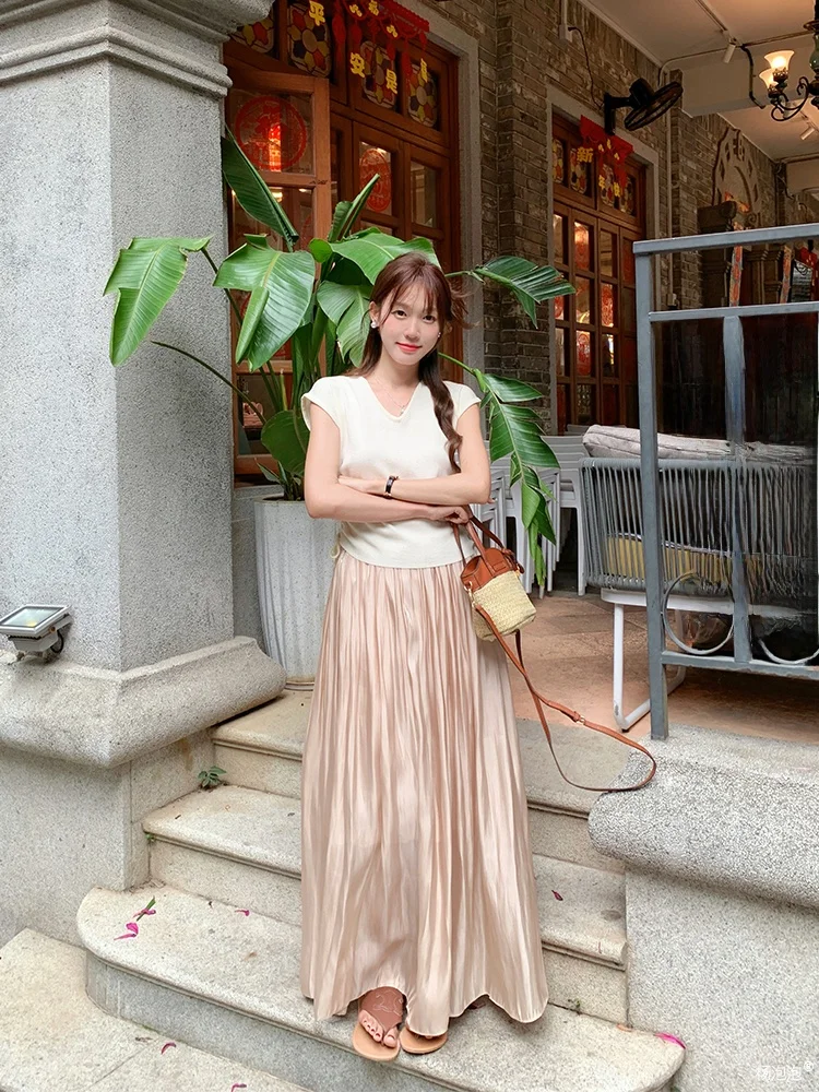 Champagne Color Satin Drapey Midi A-Line Skirt Women's Faion Slimming High Waist f Body Skirt Ele Summer New Arrival
Champagne Color Satin Drapey Midi A-Line Skirt Women's Faion Slimming High Waist f Body Skirt Ele Summer New Arrival