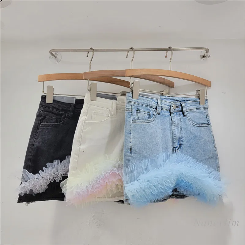 2024 Summer New Niche Stitching Puffy Mesh Skirt Hemline Edge Hot Girl Elastic Denim Package Hip Skirt Short Skirts for Women
2024 Summer New Niche Stitching Puffy Mesh Skirt Hemline Edge Hot Girl Elastic Denim Package Hip Skirt Short Skirts for Women