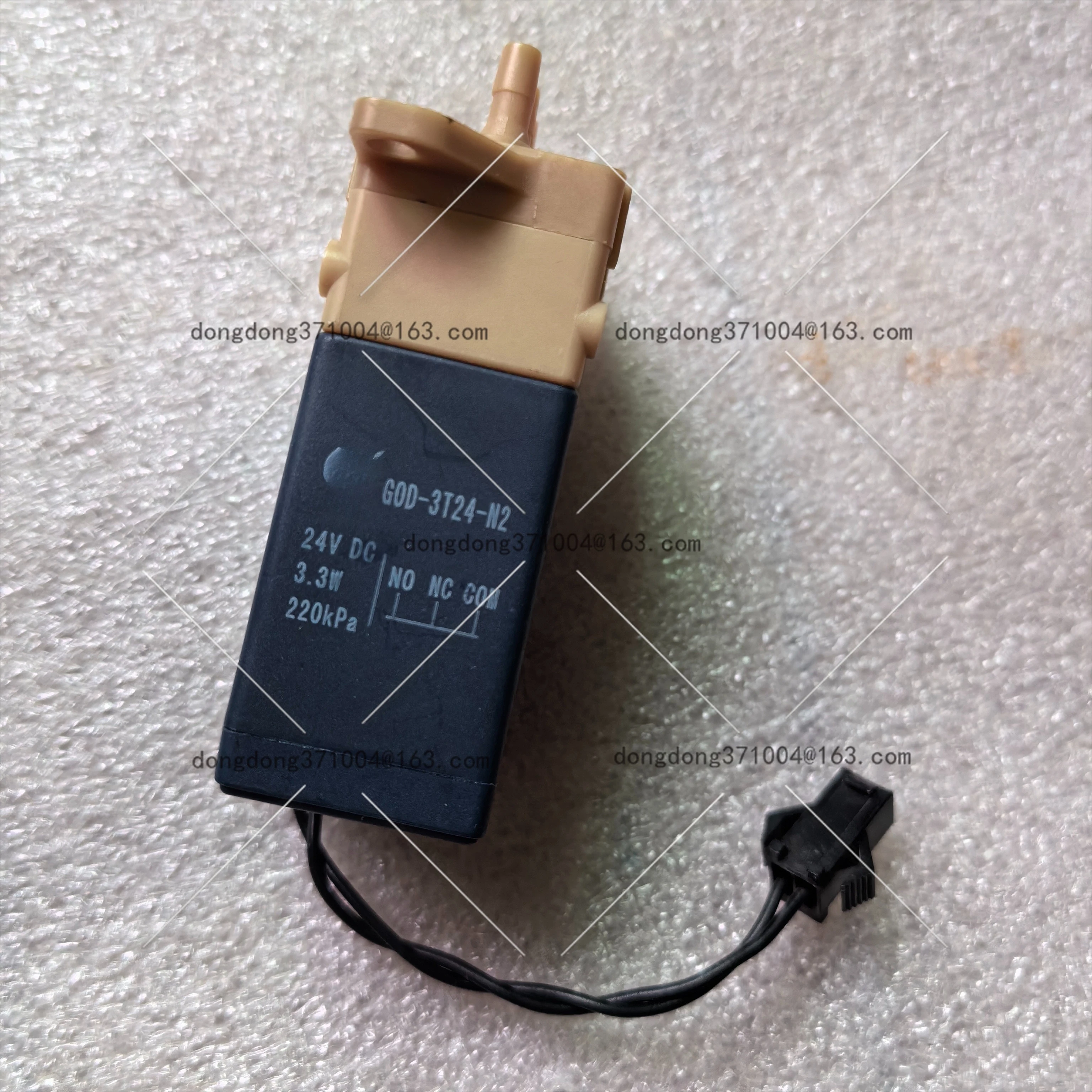 Трехходовой электромагнитный клапан GOD-3T24-N2 электромагнитный клапан 24 В постоянного тока 3,3 Вт 220 кПа
Трехходовой электромагнитный клапан GOD-3T24-N2 электромагнитный клапан 24 В постоянного тока 3,3 Вт 220 кПа