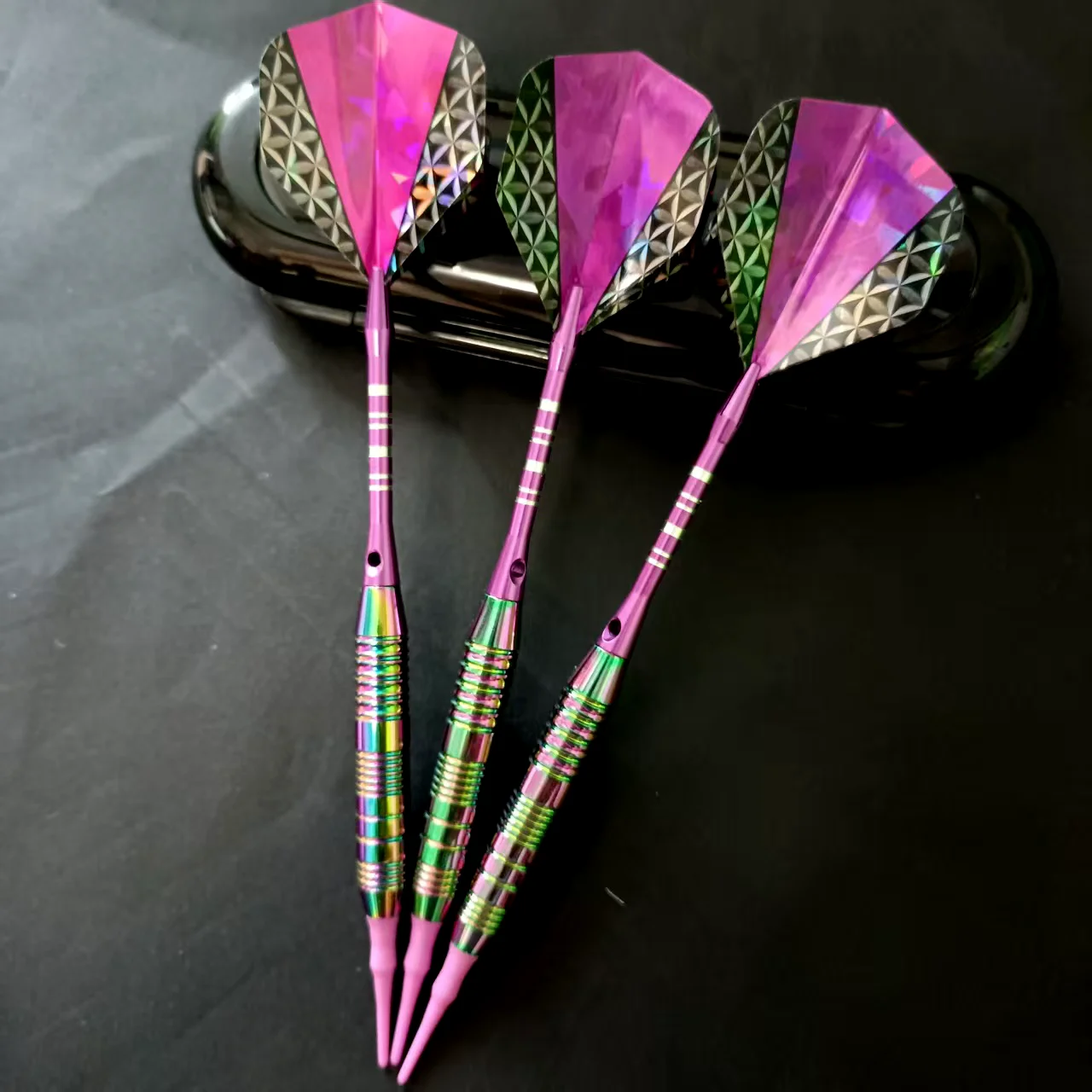 3Pcs Professional Soft Tip Darts Set - Rainbow Coated Barrel with Laser Flights for Electronic Dartboard
3Pcs Professional Soft Tip Darts Set - Rainbow Coated Barrel with Laser Flights for Electronic Dartboard