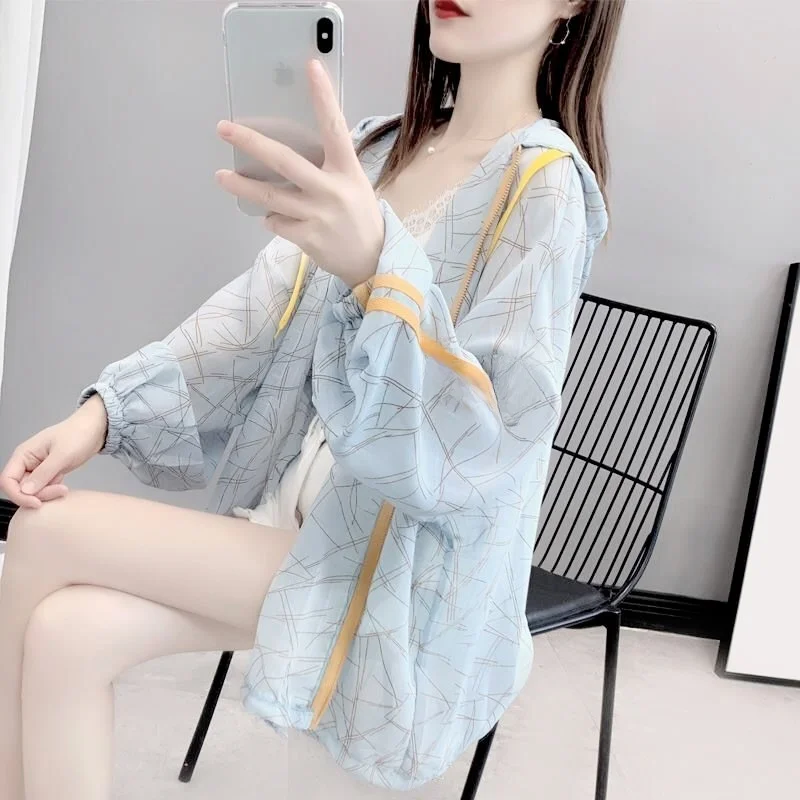 Women's Hooded UV Protection Clothing Breathable Summer Outerwear Cardigan Beach Vacation Thin Coat Spring Autumn Loose Fit
Women's Hooded UV Protection Clothing Breathable Summer Outerwear Cardigan Beach Vacation Thin Coat Spring Autumn Loose Fit