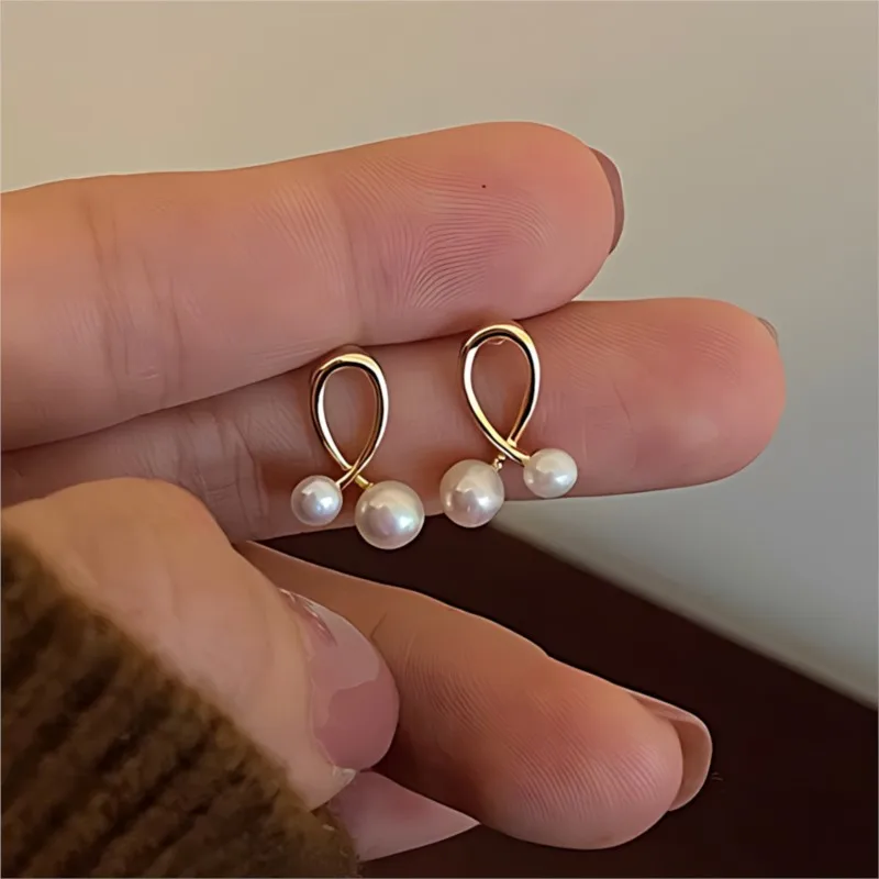 Женские серьги-гвоздики Sam Panda из стерлингового серебра 925 пробы с жемчугом, эстетические изысканные элегантные романтические ювелирные изделия, подарок, дропшиппинг
Женские серьги-гвоздики Sam Panda из стерлингового серебра 925 пробы с жемчугом, эстетические изысканные элегантные романтические ювелирные изделия, подарок, дропшиппинг