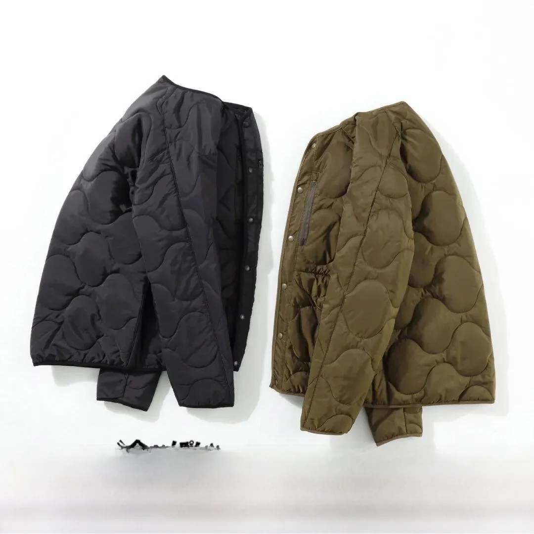 Lightweight Warm Japanese Style Casual Outdoor Windproof Cotton Jacket Stuffed Sewing Collarless Coat for Men Autumn Winter
Lightweight Warm Japanese Style Casual Outdoor Windproof Cotton Jacket Stuffed Sewing Collarless Coat for Men Autumn Winter