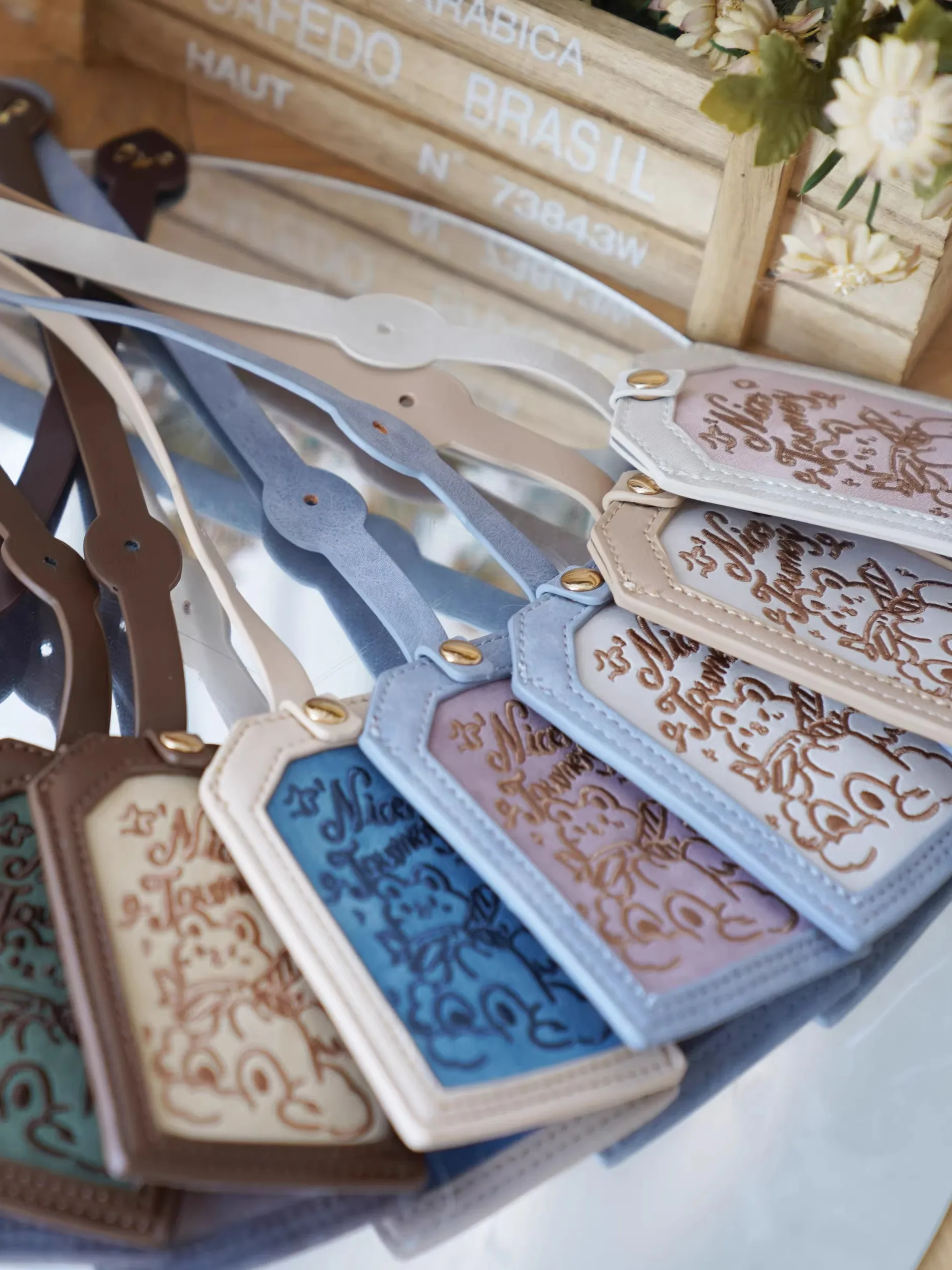 Оригинальный ретро-кулон с принтом медведя, кошельки с вышивкой, милая маленькая сумка для карт, кошельки для женщин, кошелек для карт, мужской
Оригинальный ретро-кулон с принтом медведя, кошельки с вышивкой, милая маленькая сумка для карт, кошельки для женщин, кошелек для карт, мужской