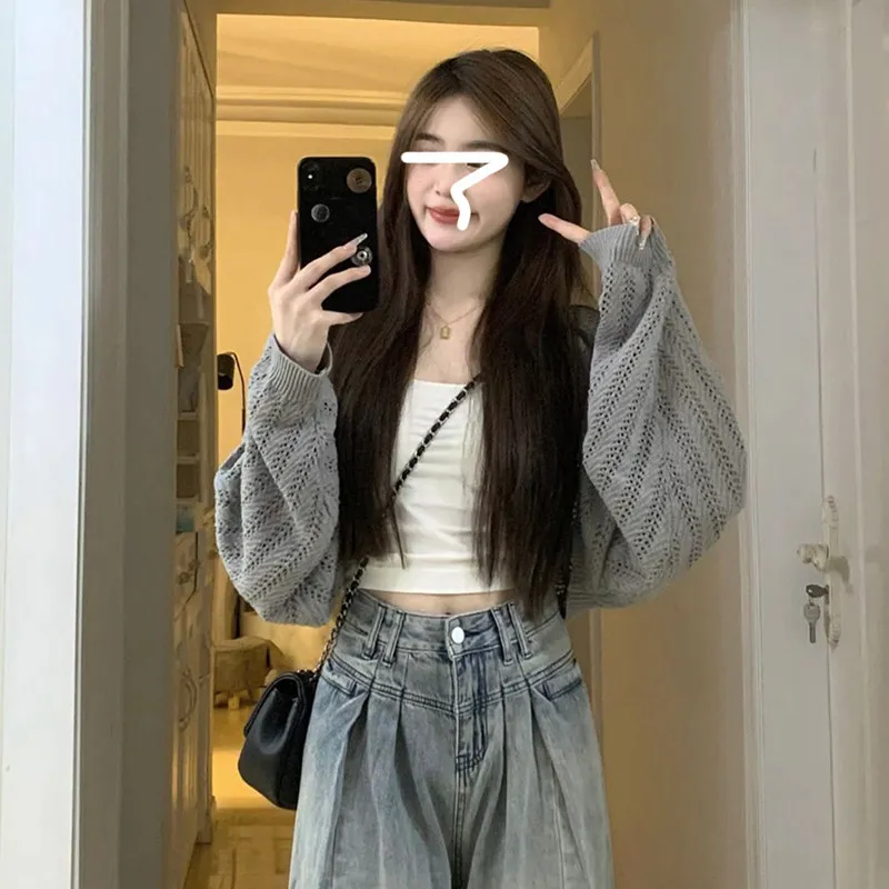 Gray Hollow Bat Sleeve Ice Silk Thin Sun Protection Open Cardigan Women Summer Air Conditioning Shirt Match Skirt Cover up ...
Gray Hollow Bat Sleeve Ice Silk Thin Sun Protection Open Cardigan Women Summer Air Conditioning Shirt Match Skirt Cover up ...
