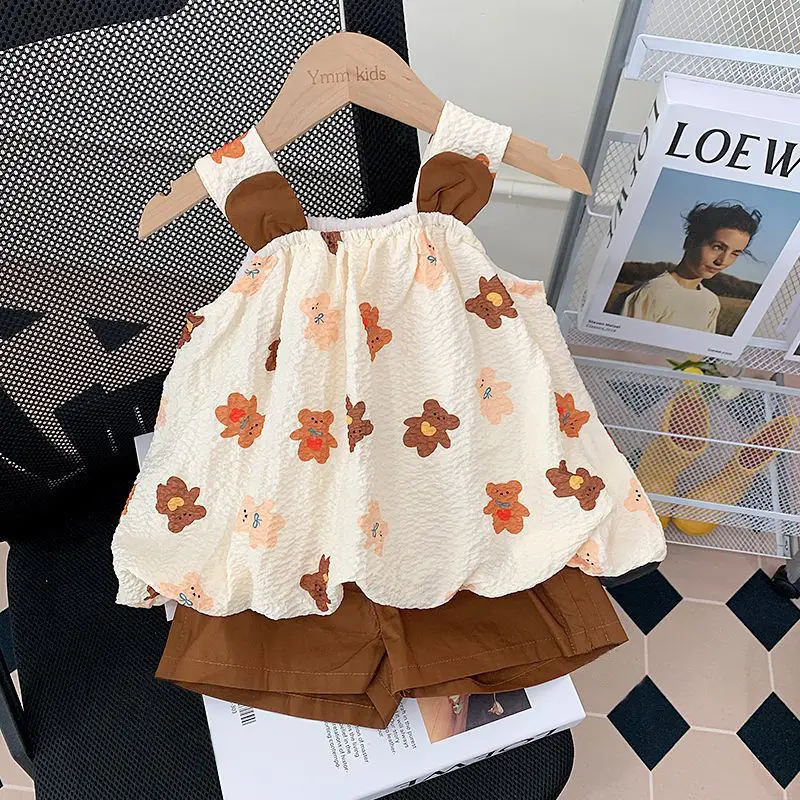 Girls' Summer Clothing, Stylish Children's Suspender Two-piece Set, Fashionable Children's Clothing, Cute and Sweet
Girls' Summer Clothing, Stylish Children's Suspender Two-piece Set, Fashionable Children's Clothing, Cute and Sweet