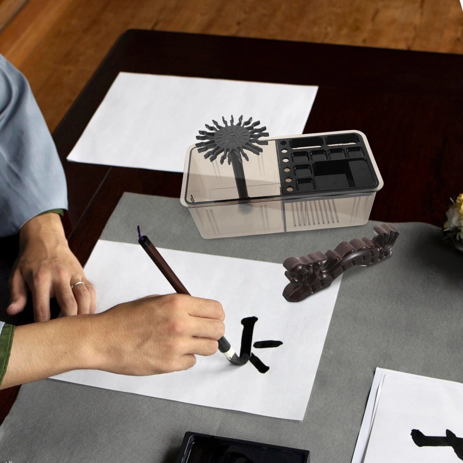 2Pcs Elegant Dragon Design Brush Holder Wood Stand for Chinese Calligraphy Pens Painting Tools Desk Organizer Artist Accessories
2Pcs Elegant Dragon Design Brush Holder Wood Stand for Chinese Calligraphy Pens Painting Tools Desk Organizer Artist Accessories