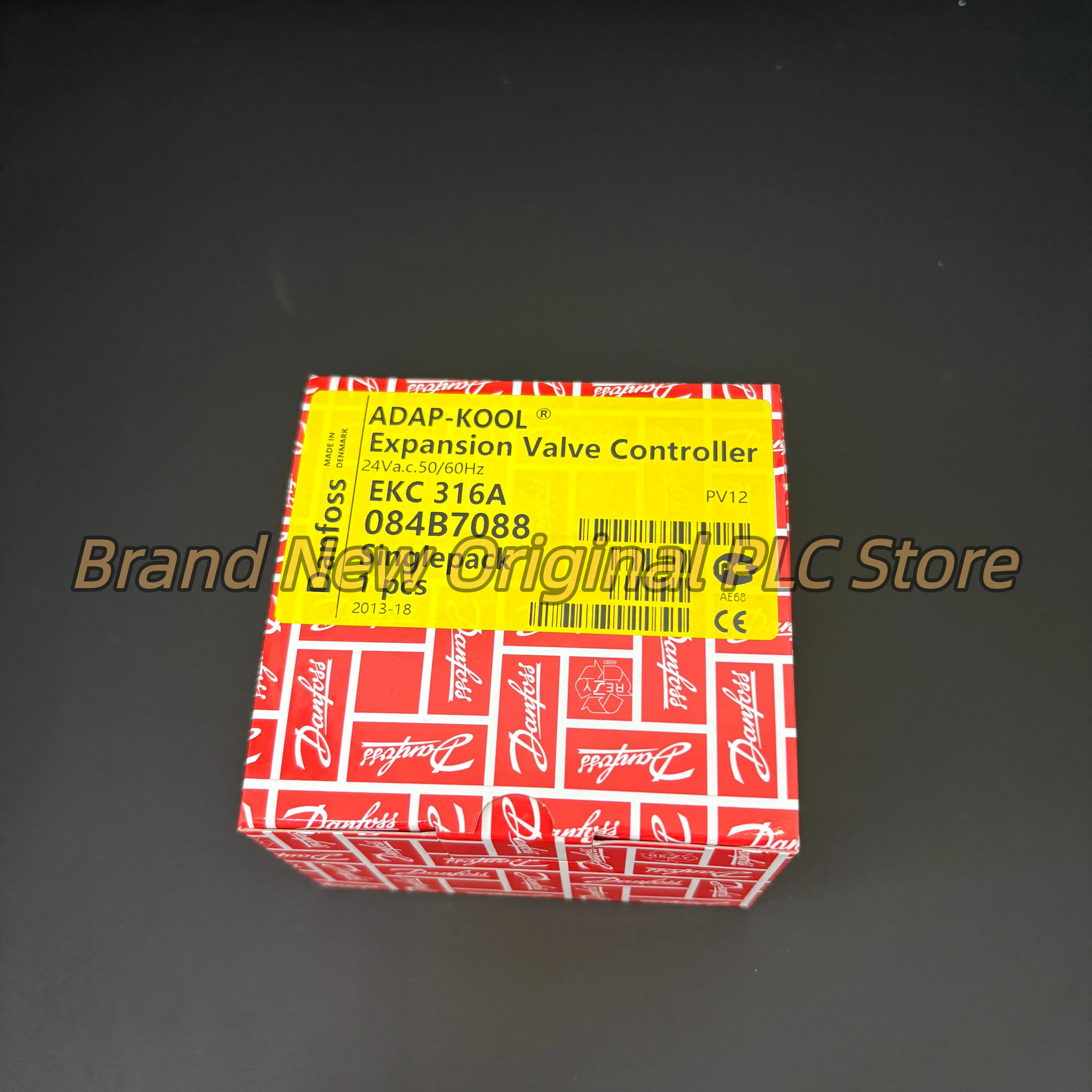EKC 315A 084B7085 controller new in box
EKC 315A 084B7085 controller new in box