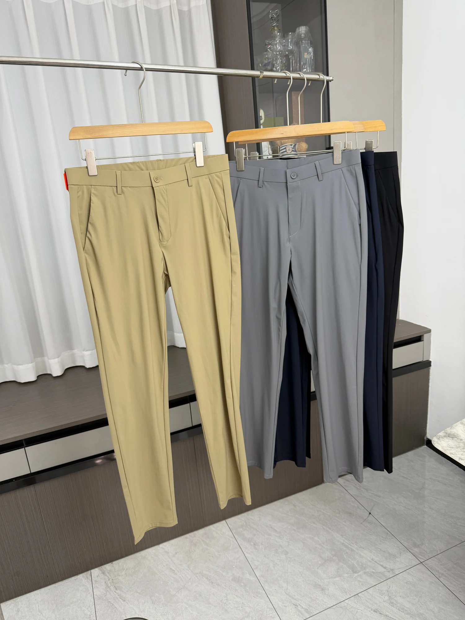 Instant Cool Comfortable Men's Outdoor Spring Summer Straight Leg Casual Pants Durable Elastic Style Fashionable Straight Cut
Instant Cool Comfortable Men's Outdoor Spring Summer Straight Leg Casual Pants Durable Elastic Style Fashionable Straight Cut