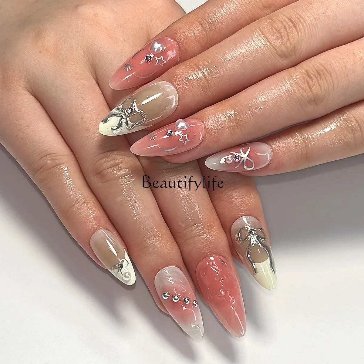 24 pieces 3D bow manicure three-dimensional handmade magic mirror powder wearing armor
24 pieces 3D bow manicure three-dimensional handmade magic mirror powder wearing armor