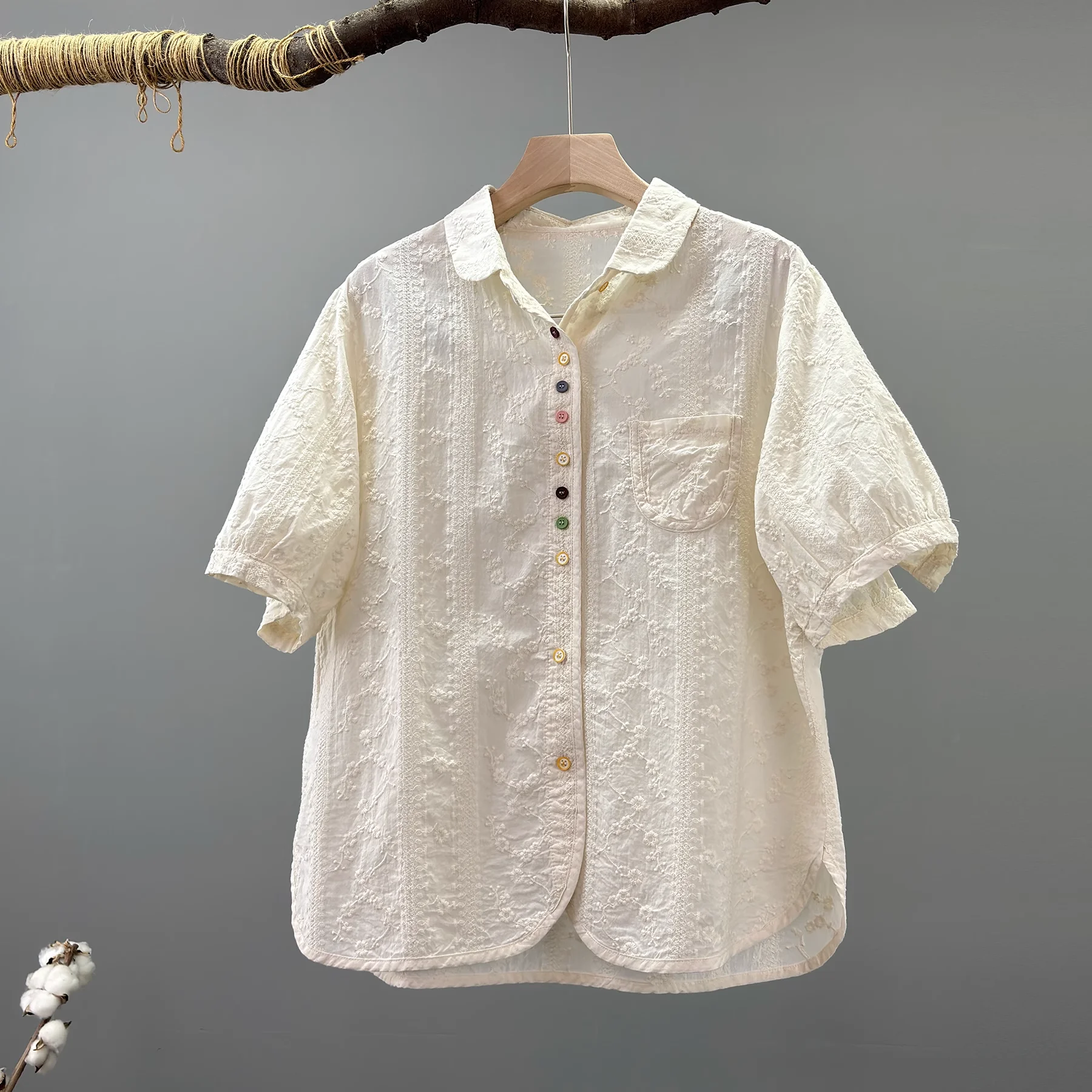 2025 Elegant women's shirt summer 2025 trend 100% cotton beige white lace embroider shirts short sleeve blouses
2025 Elegant women's shirt summer 2025 trend 100% cotton beige white lace embroider shirts short sleeve blouses