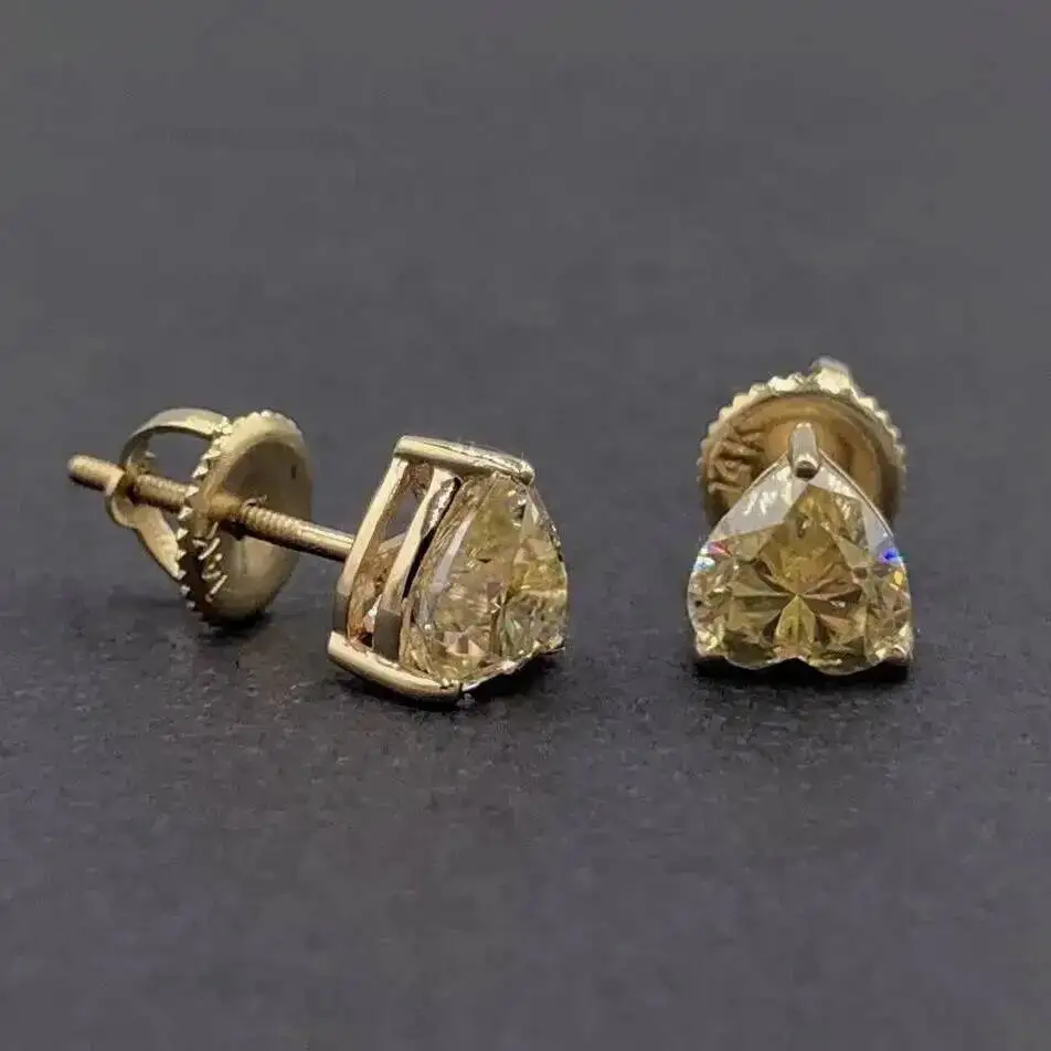 Trending Yellow Gold Moissanite Heart Cut Solitaire 14k 18k Diamond Women Earrings New Style
Trending Yellow Gold Moissanite Heart Cut Solitaire 14k 18k Diamond Women Earrings New Style