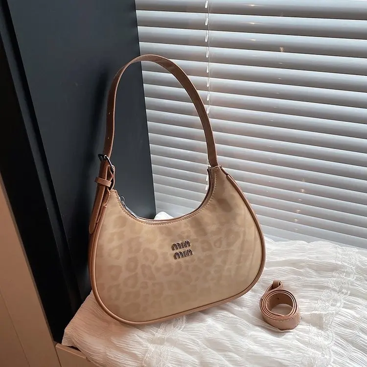 Новая сумка через плечо с принтом гепарда 2026 года, регулируемая сумка-кроссбоди в стиле бохо, уникальная сумка с верхней ручкой для женщин на каждый день
Новая сумка через плечо с принтом гепарда 2026 года, регулируемая сумка-кроссбоди в стиле бохо, уникальная сумка с верхней ручкой для женщин на каждый день