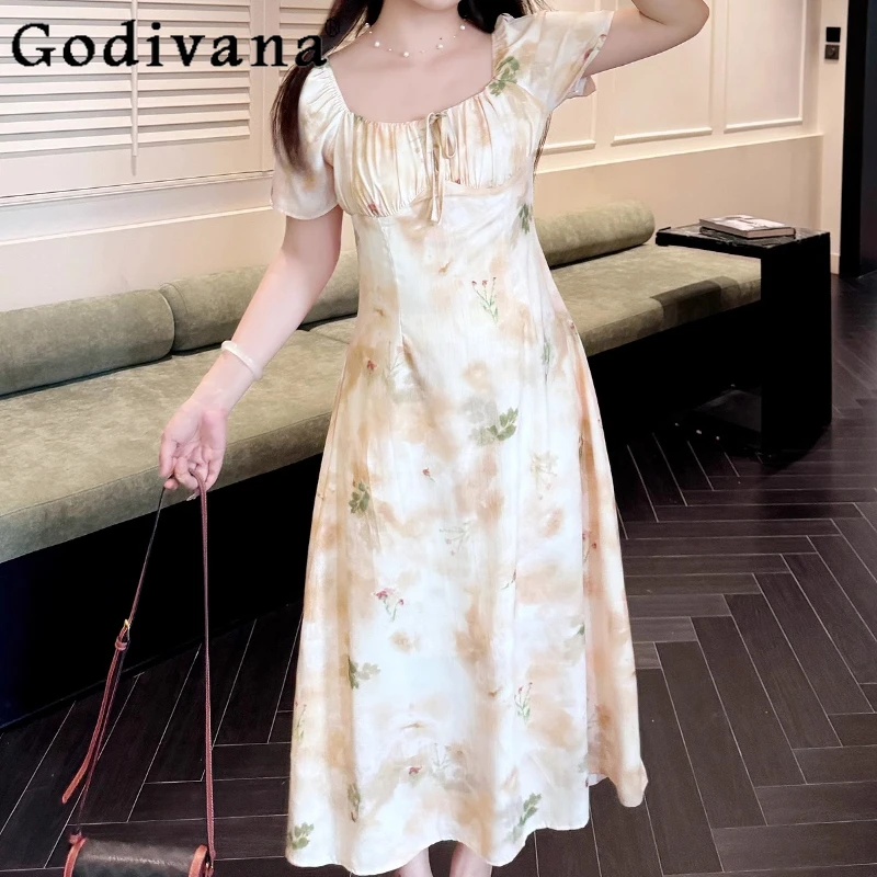 L-4XL Large Size French Square Neck Pleated Yellow Floral Printed Short Sleeve Women High Waist Design Gentle A-line Long Dress
L-4XL Large Size French Square Neck Pleated Yellow Floral Printed Short Sleeve Women High Waist Design Gentle A-line Long Dress